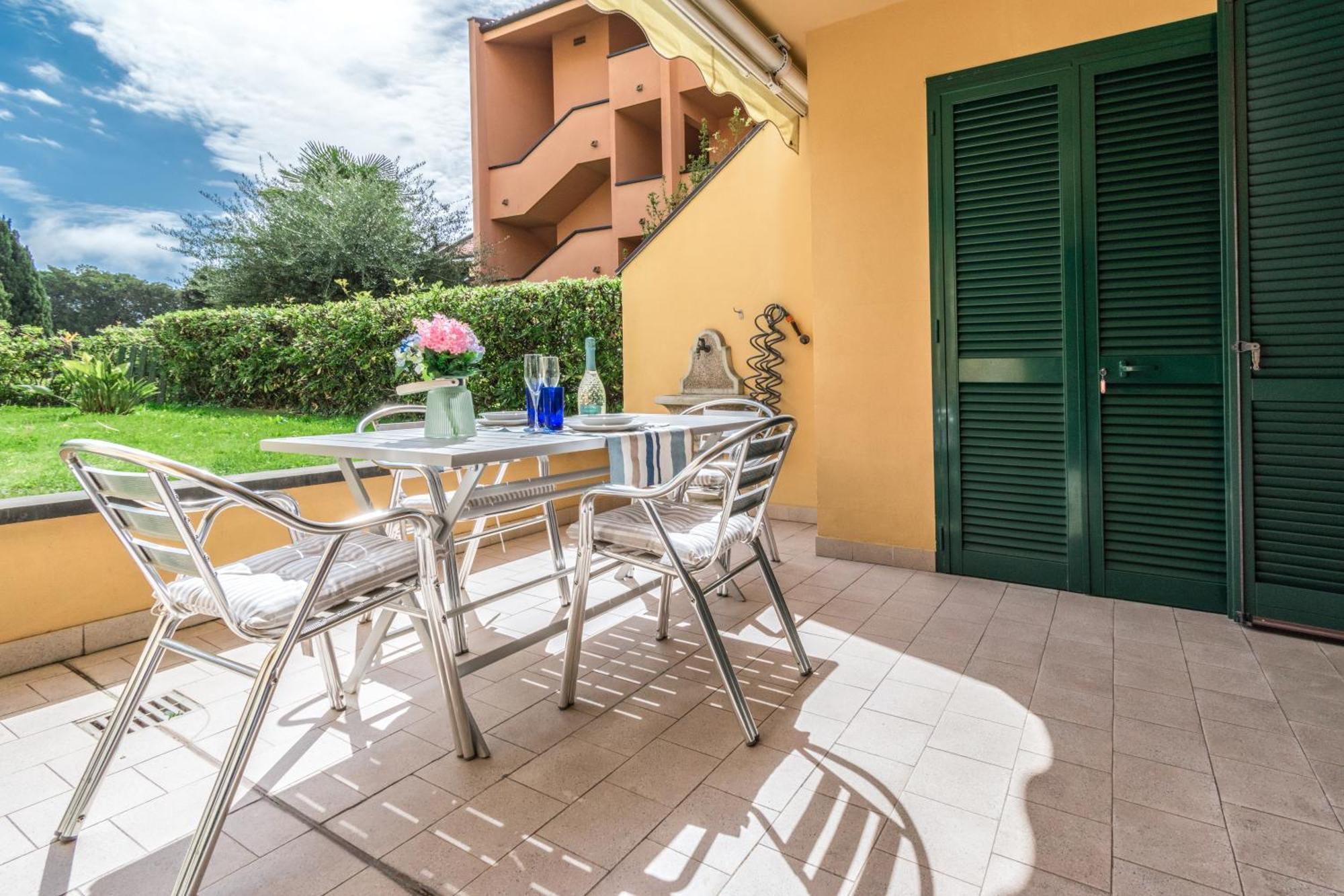 Elegante Appartamento Con Piscina - Wi-Fi & Box Privato Sanremo Exterior photo