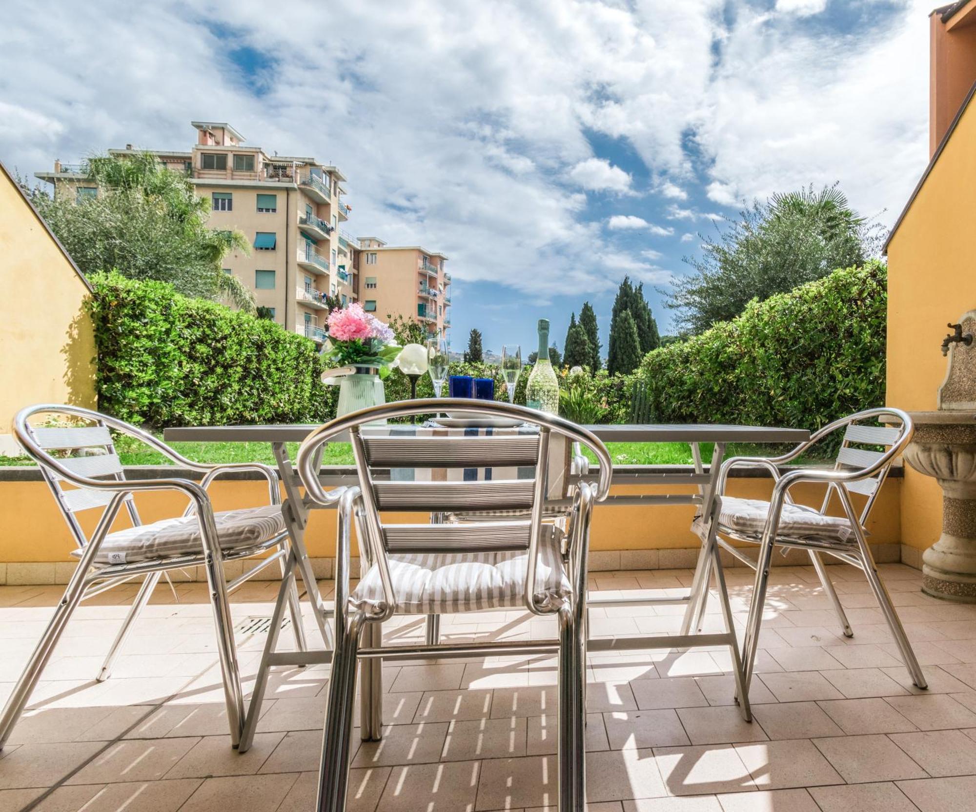 Elegante Appartamento Con Piscina - Wi-Fi & Box Privato Sanremo Exterior photo